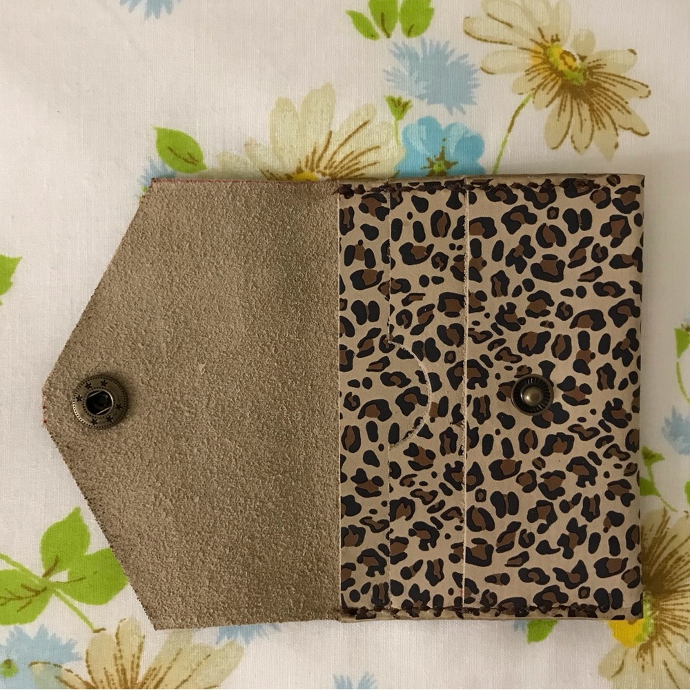 Handmade Leopard Print Handcrafted Wallet Cardholder - Picture 3 of 5